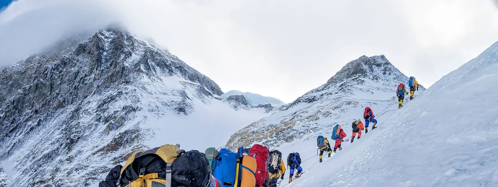ibaba-travel-tour-rwanda-nepal-hiking